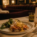 Brunch du dimanche au velvet restaurant nantes, salle feutrée et assiette raffinée