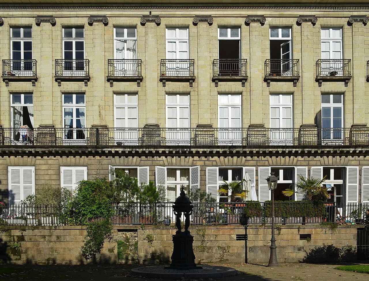 Cours Cambronne à Nantes